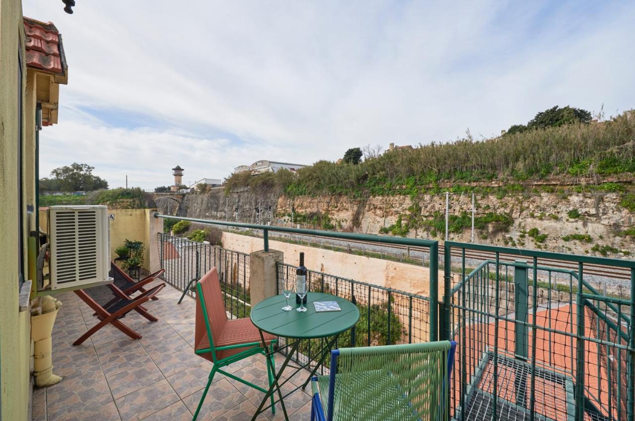 Bright W Balcony, Ac, Parking, By Timecooler Appartement